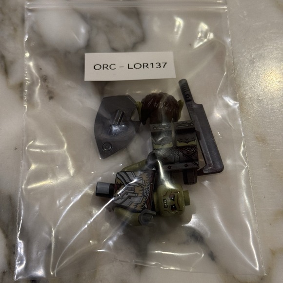LEGO Lord Of The Rings LOR137 Orc Minifigure 10333 Barad-dur Unassembled - Picture 3 of 5